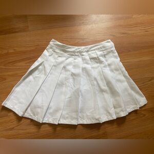 Pleated White Casual Skirt Size Small